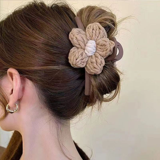 Pinza de agarre de flores de lana con temperamento de otoño e invierno 