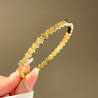 Four-leaf clover gypsy titanium steel bracelet