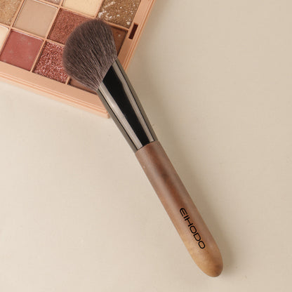 Cangzhou Angled Contour Brush