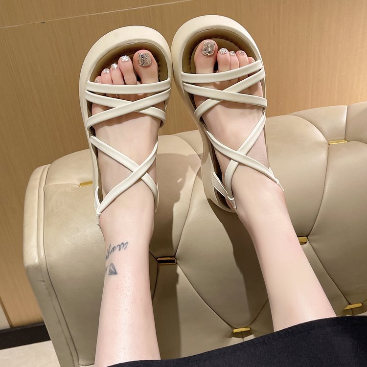 Platform muffin sandals women