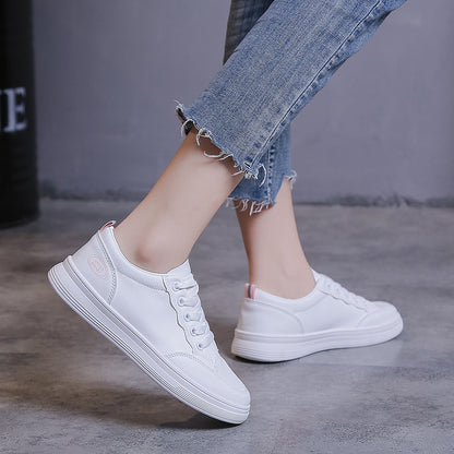 Primavera y otoño nuevos zapatos blancos para mujer. 