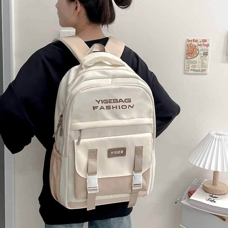 Casual men's and women's outdoor travel backpack