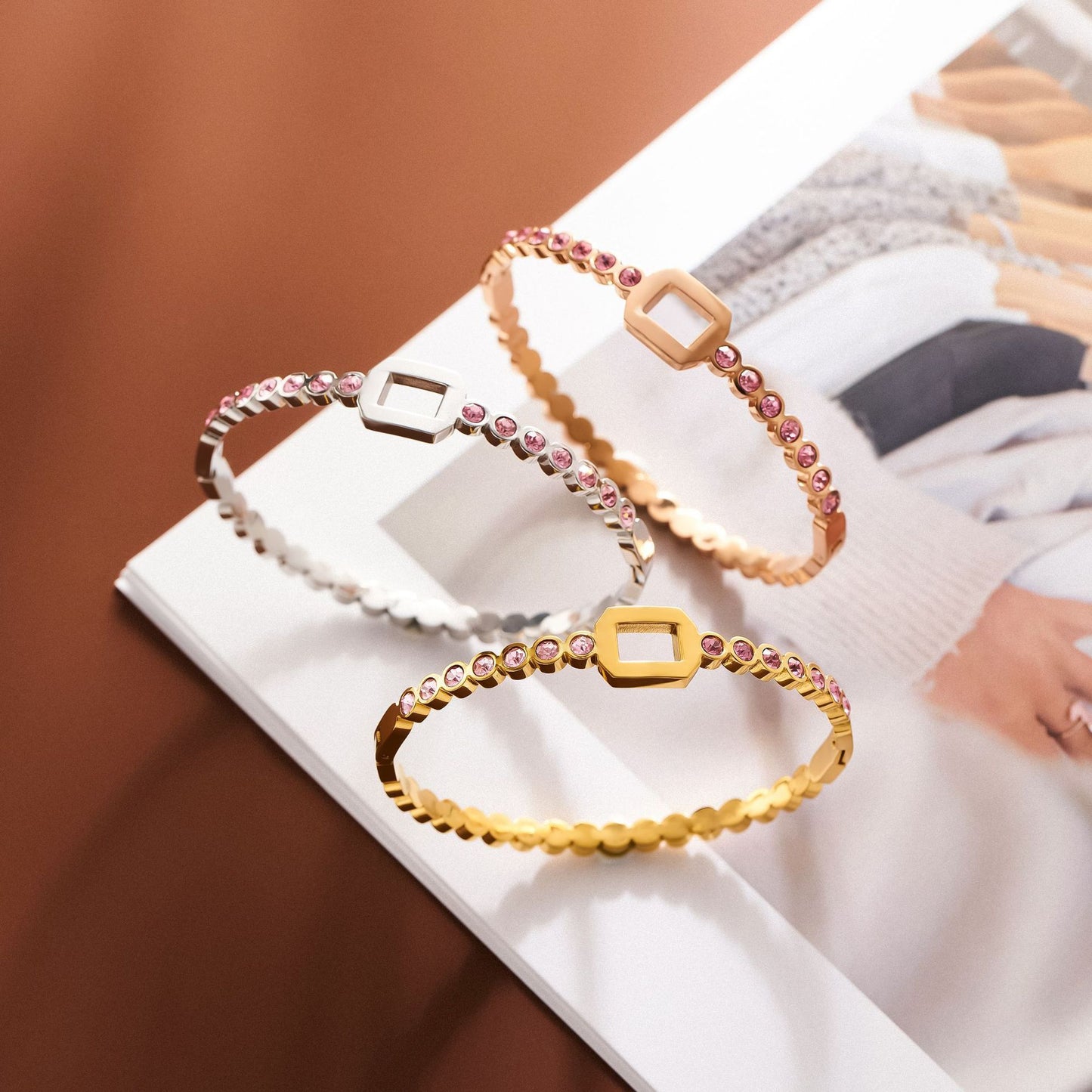 18K Gold Honeycomb Diamond Bracelet