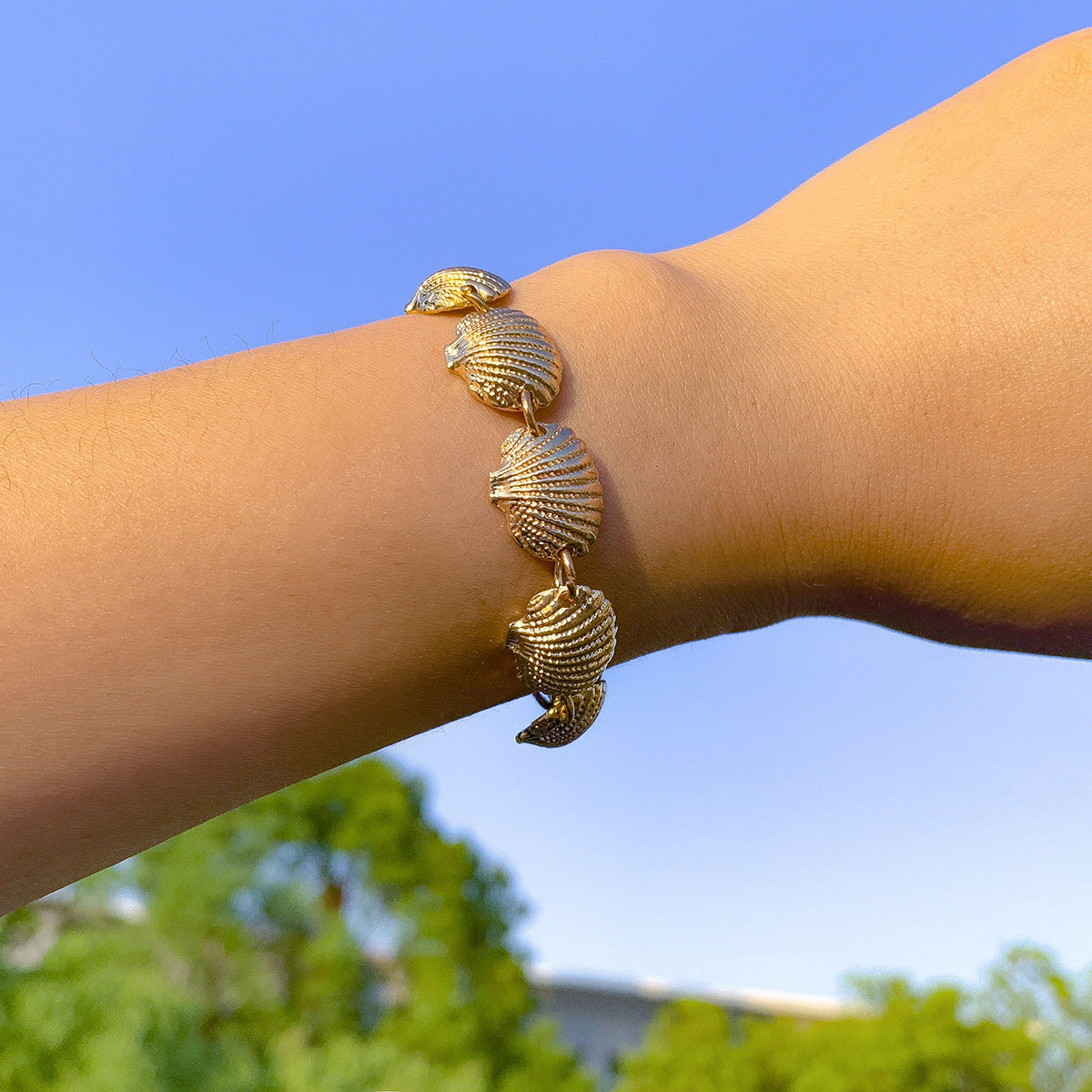 Pulsera de concha de vieira para mujer 