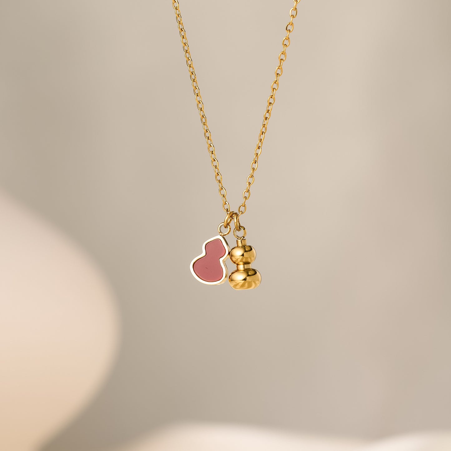 18K Gold Double Gourd Necklace