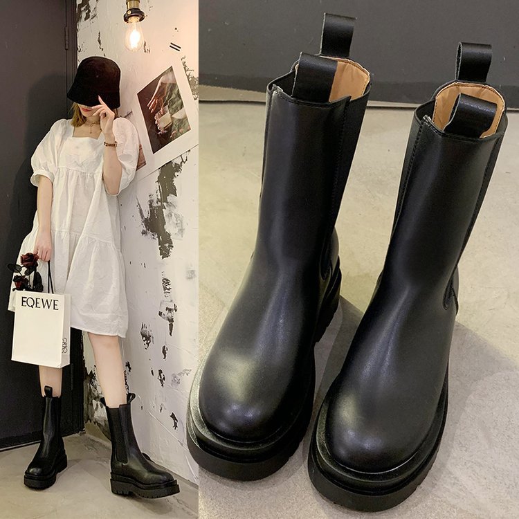 Chelsea Boots