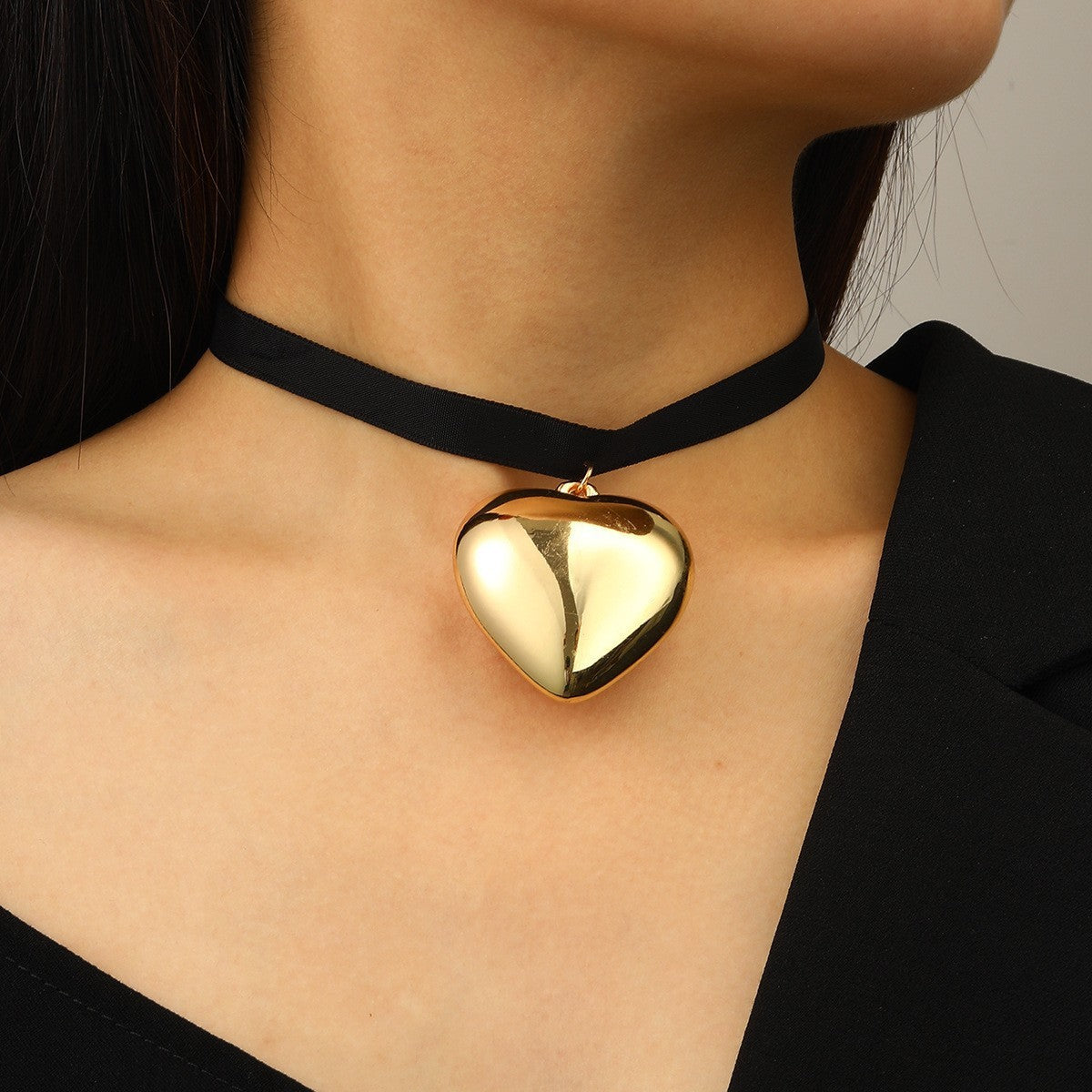 Collar de corazón de terciopelo de doble capa 