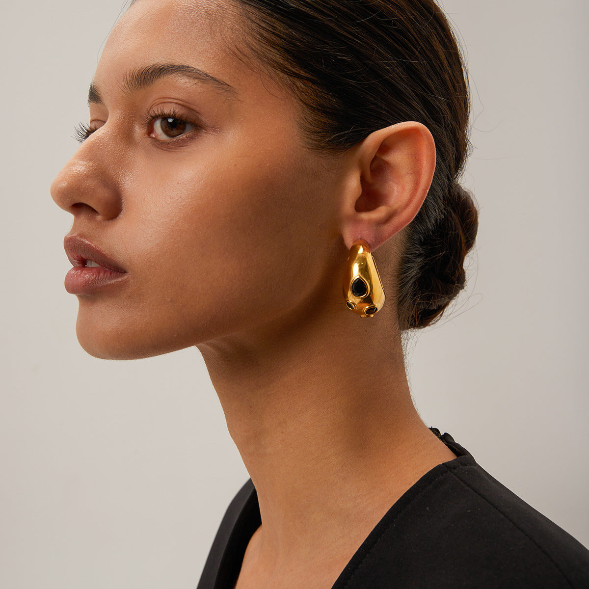 Black Zirconia Crescent Earrings