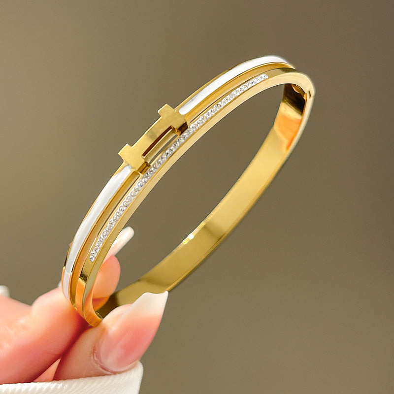 Four-leaf clover gypsy titanium steel bracelet