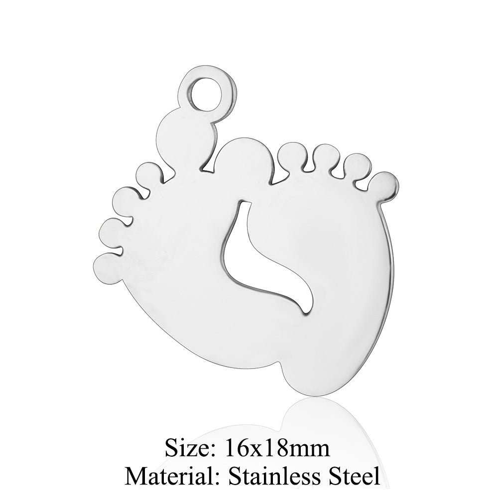 5 pcs/titanium steel jewelry pendant family baby feet