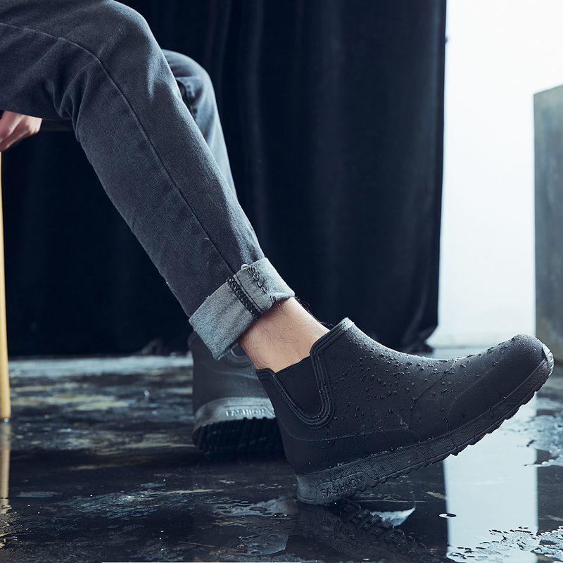 Fashion rain shoes fishing waterproof shoes men