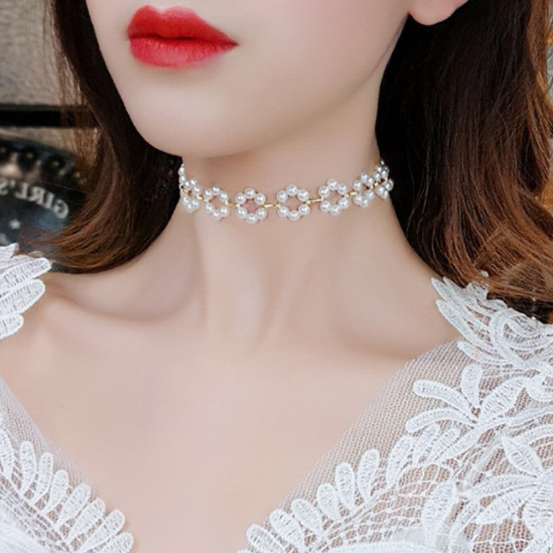 Inlaid Pearl Choker Necklace
