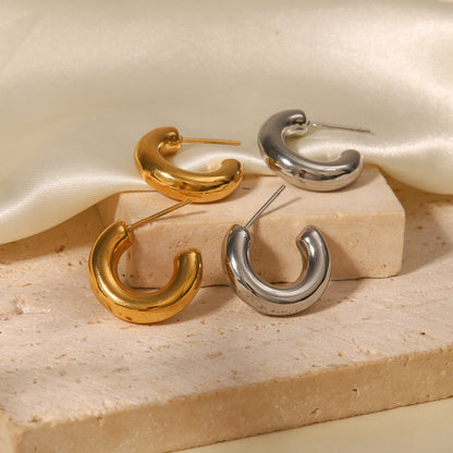 C-shaped hollow earrings ins