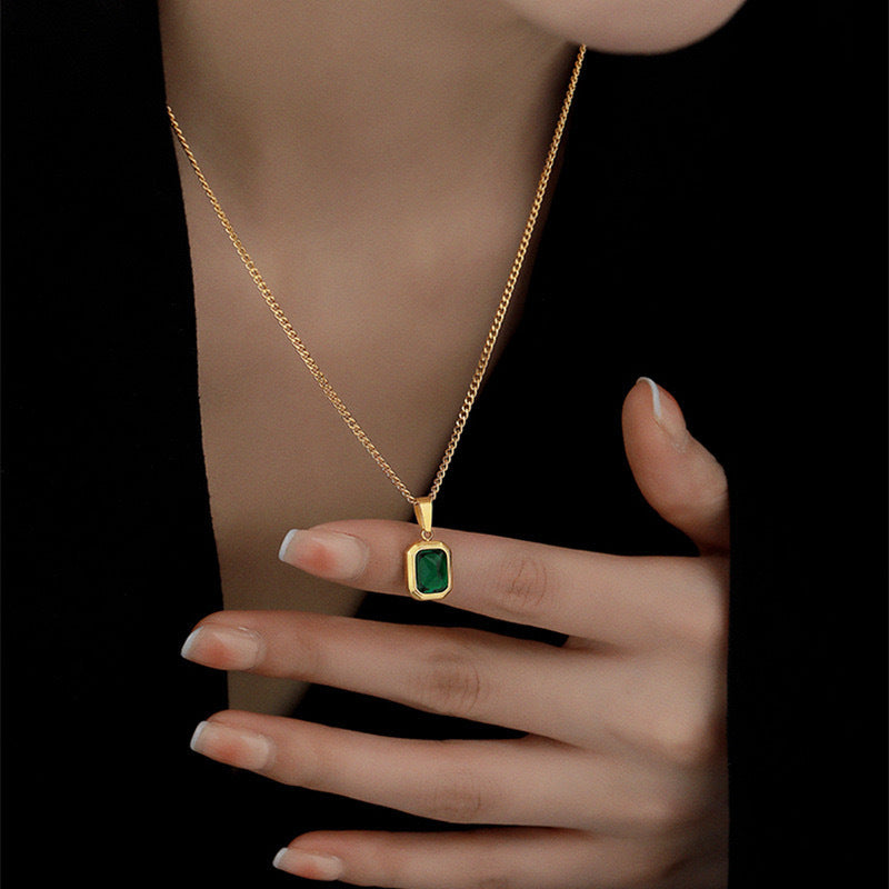 French Style Emerald Pendant Necklace, Elegant 18K Gold