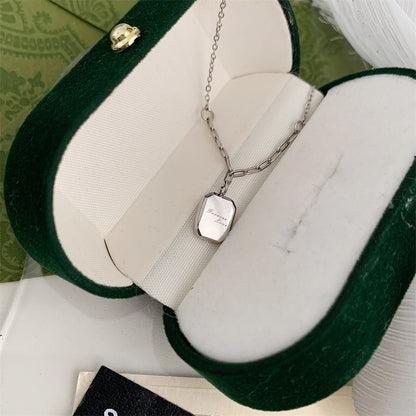 Double-sided English letter necklace