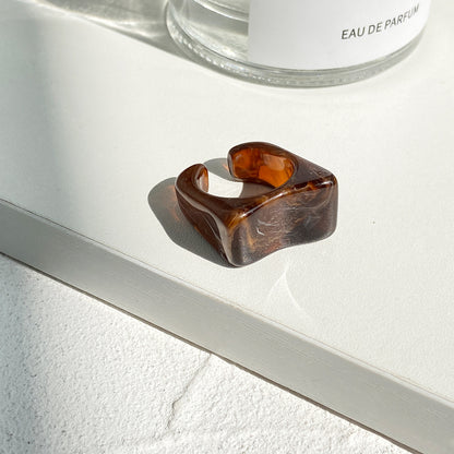 Simple and elegant acetate transparent ring