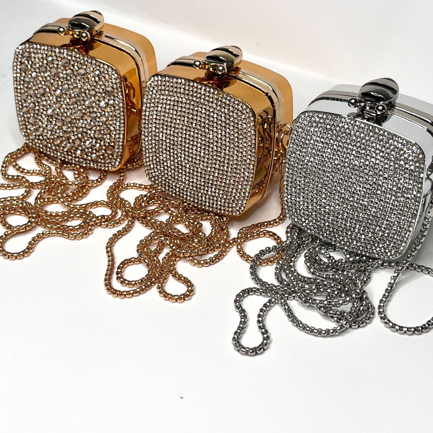 Full diamond acrylic round cake small bag