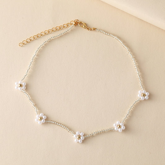 Handmade Beaded Daisy Necklace