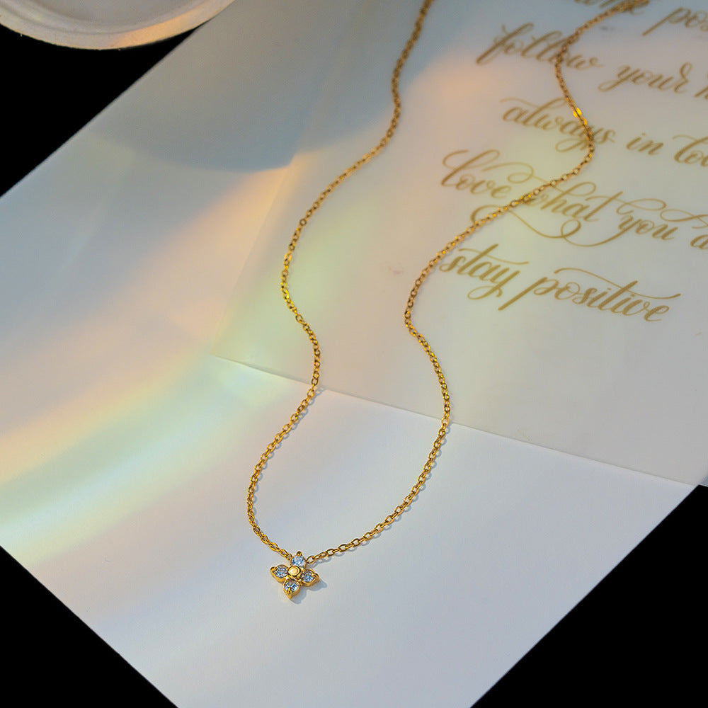 Four-leaf flower zircon necklace female full diamond