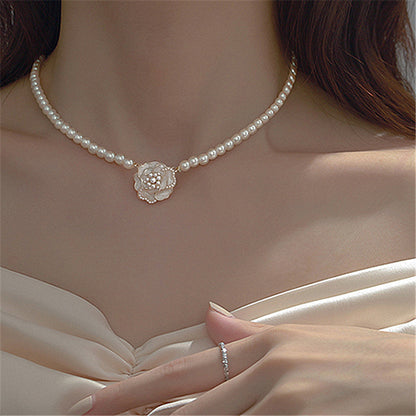 Camellia Pearl Necklace Female