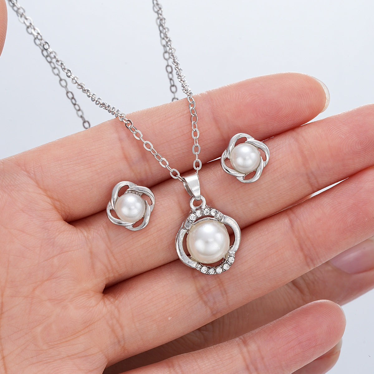 Imitation Pearl Necklace & Earring Set