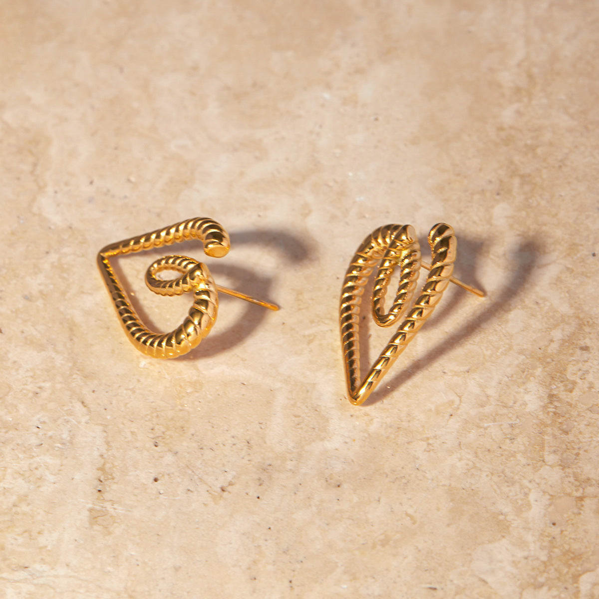 Ribbed Heart Earrings