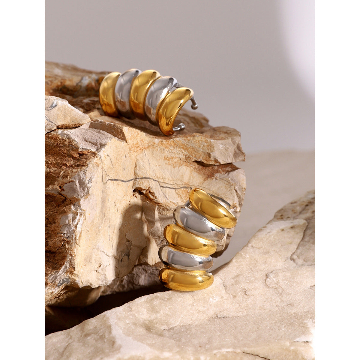 Colorblock multi-layer ear clips with left and right sides