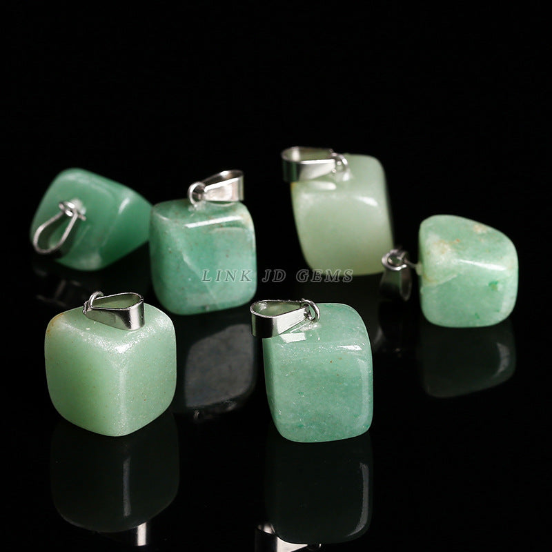 Amethyst rough stone square pendant.