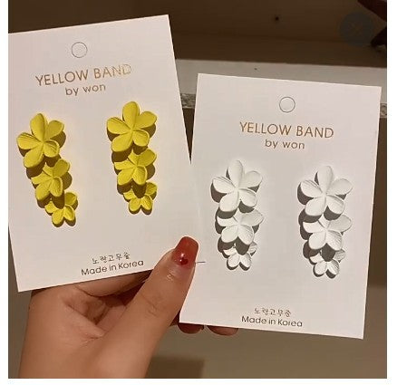 Flower earrings sweet earrings