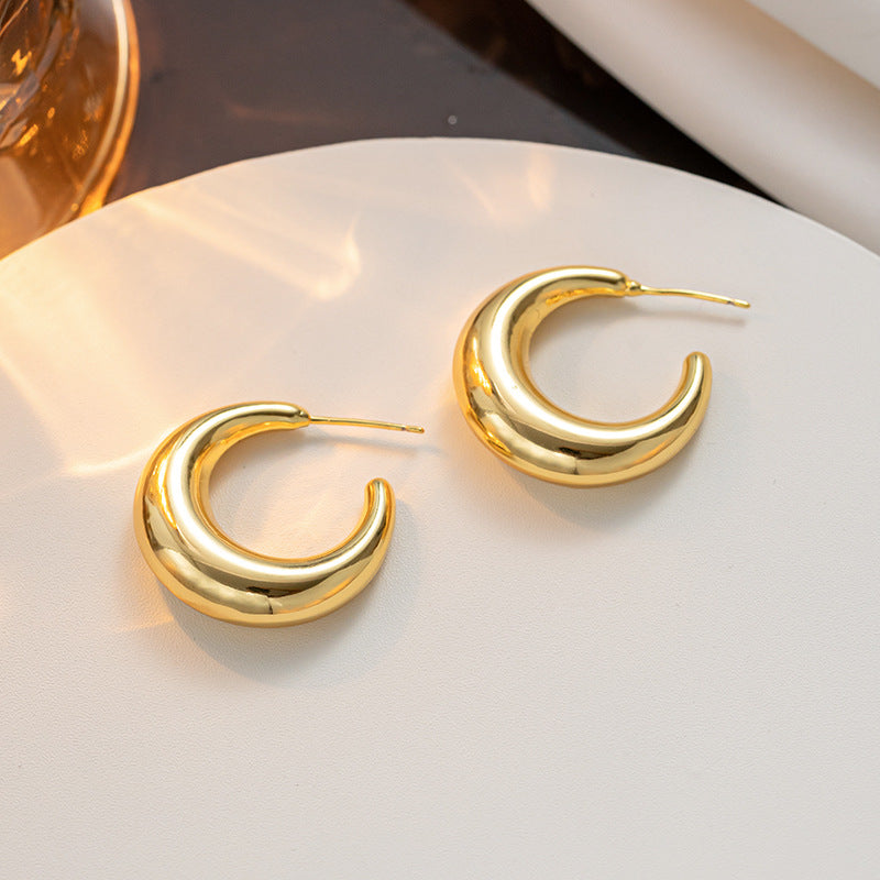 Vintage Gold Circle Earrings with Minimalist Chic Style