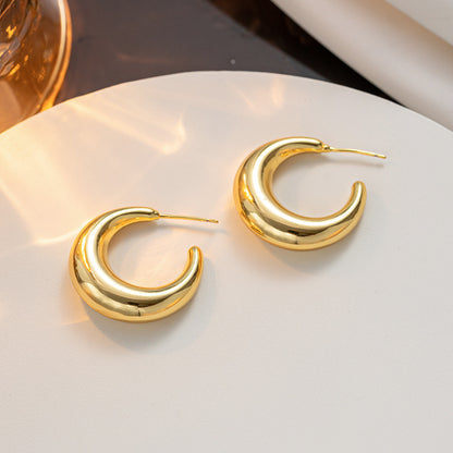 Vintage Gold Circle Earrings with Minimalist Chic Style