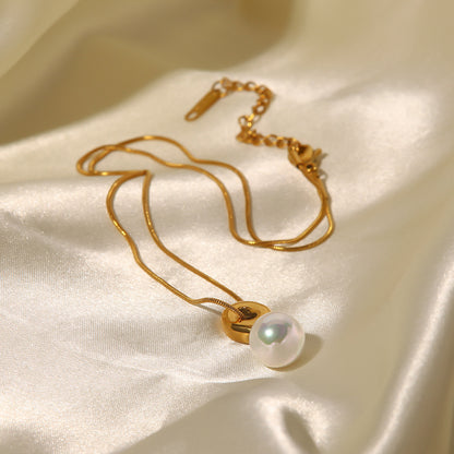 Gold plated pearl necklace