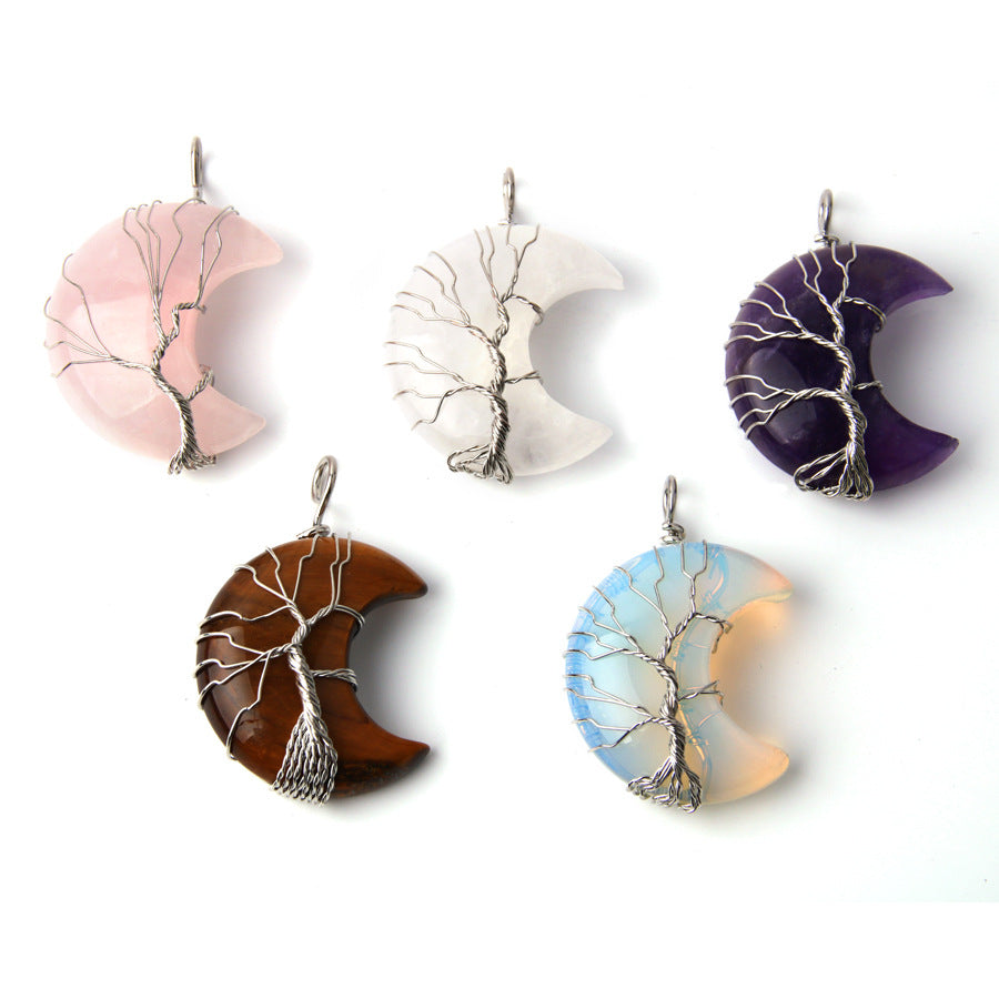 Colgante de luna con talla de piedra de cristal 