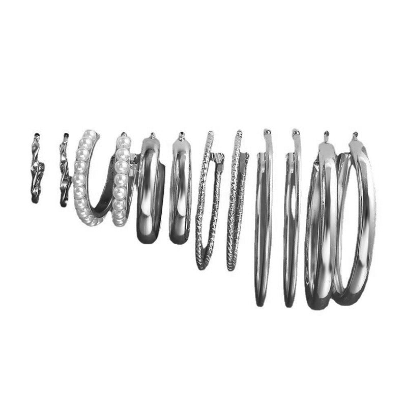 Gold C-Type Pearl Earrings