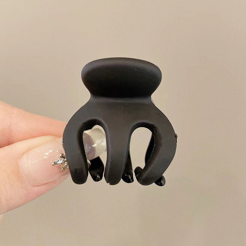 Large and semi-tied hair, small hair clip wholesale.
