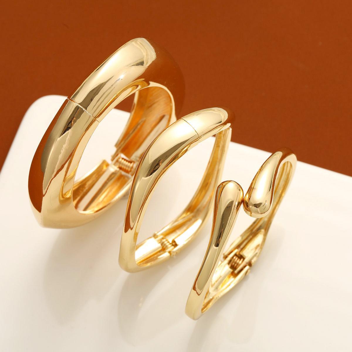 3-Piece Irregular Metal Bracelet Set