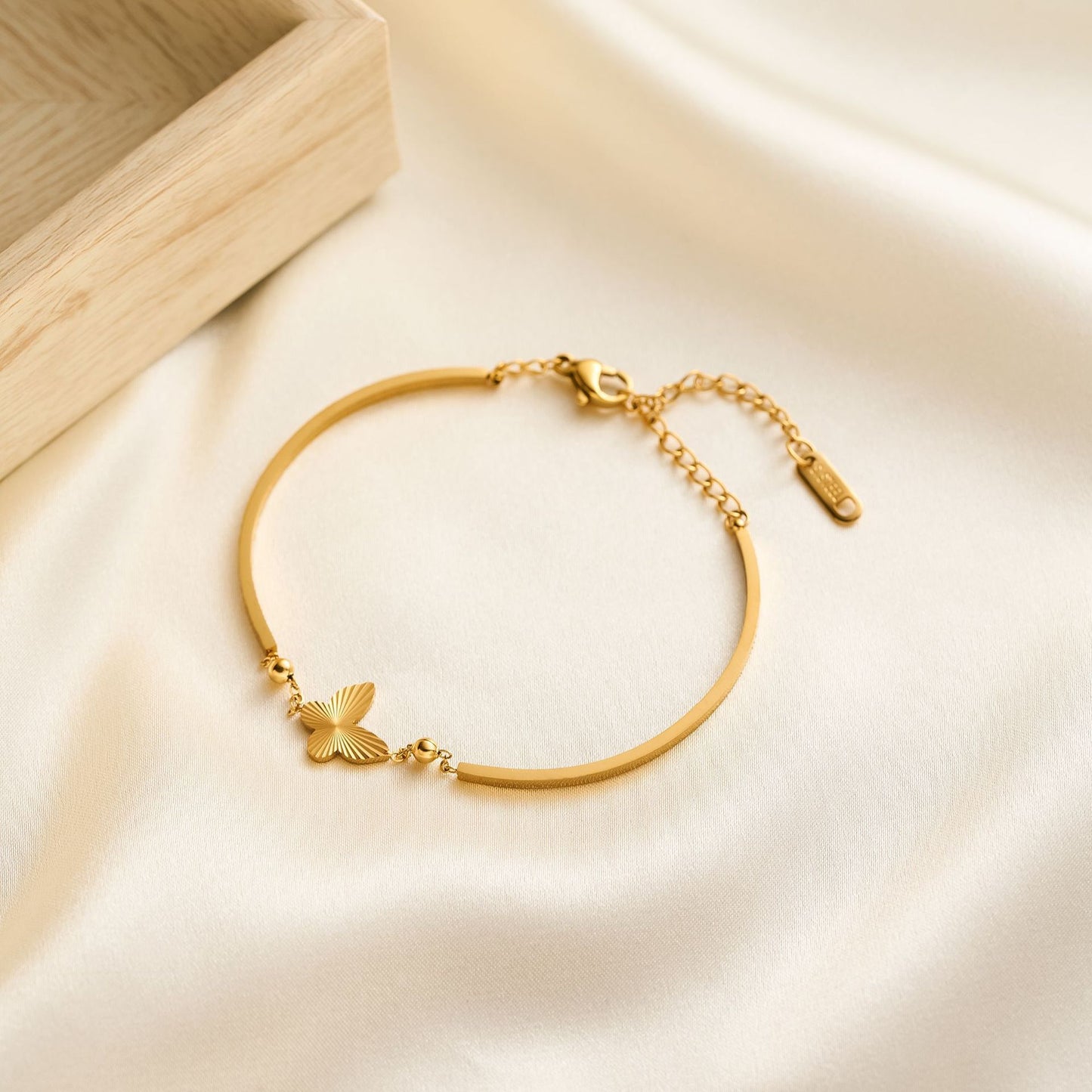 Women's Titanium Steel 18K Gold-Plated Butterfly Floral Bracelet