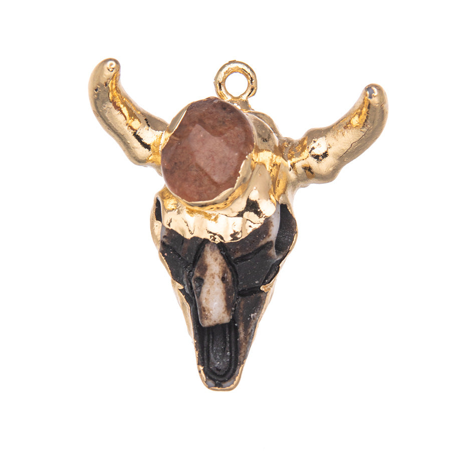 Pingente de aventurina verde incrustado com cabeça de touro em resina de cristal 