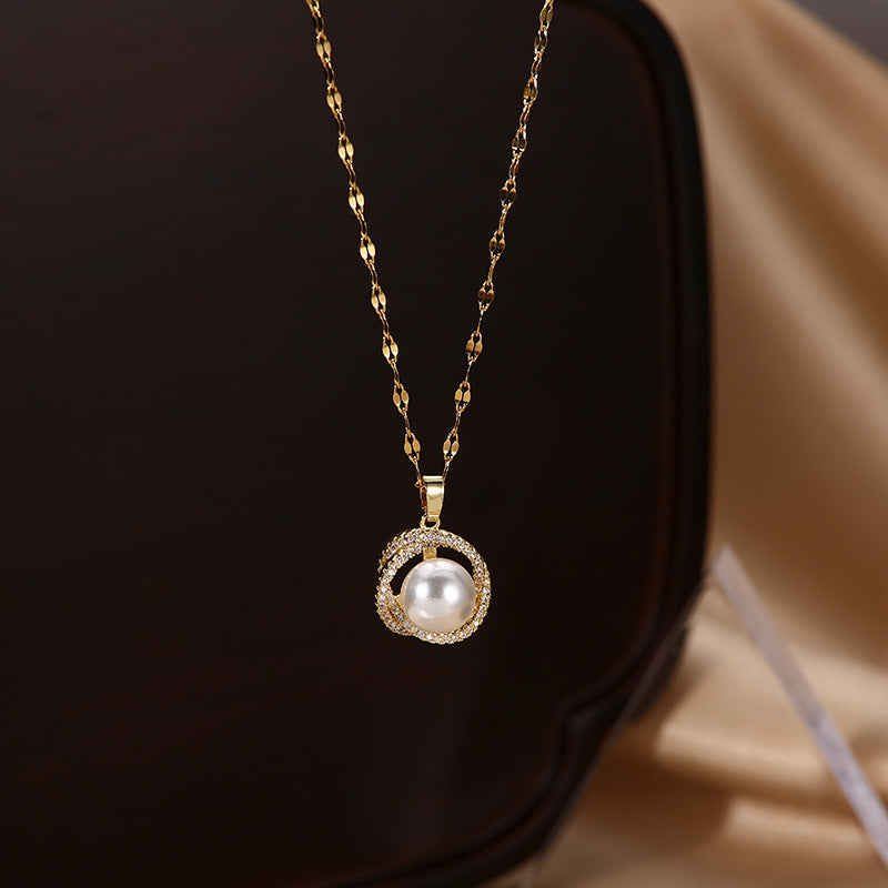 Women's Pearl Necklace with Star Pendant & Diamond Accents