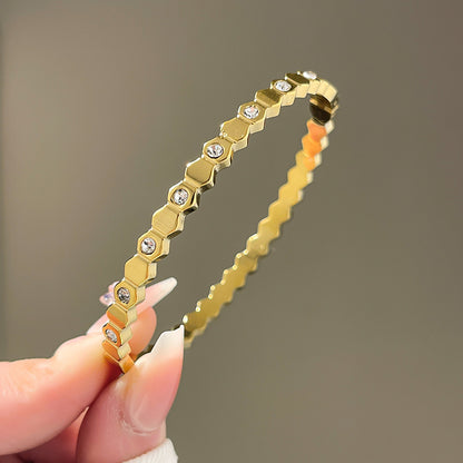 Four-leaf clover gypsy titanium steel bracelet