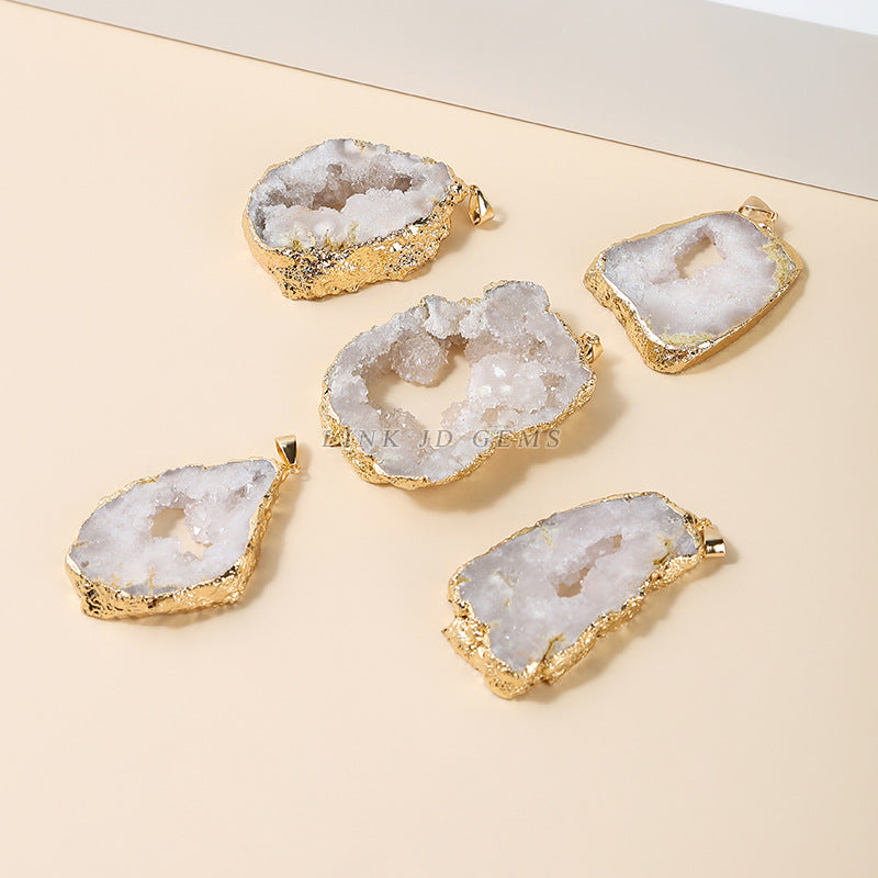 Electroplated gold edge agate crystal hole pendant