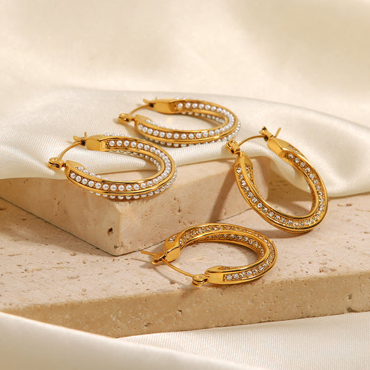 Pendientes de perlas blancas 