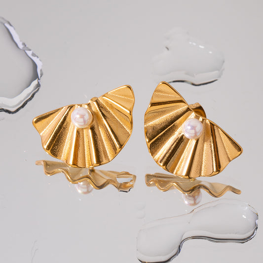 Pearl earrings