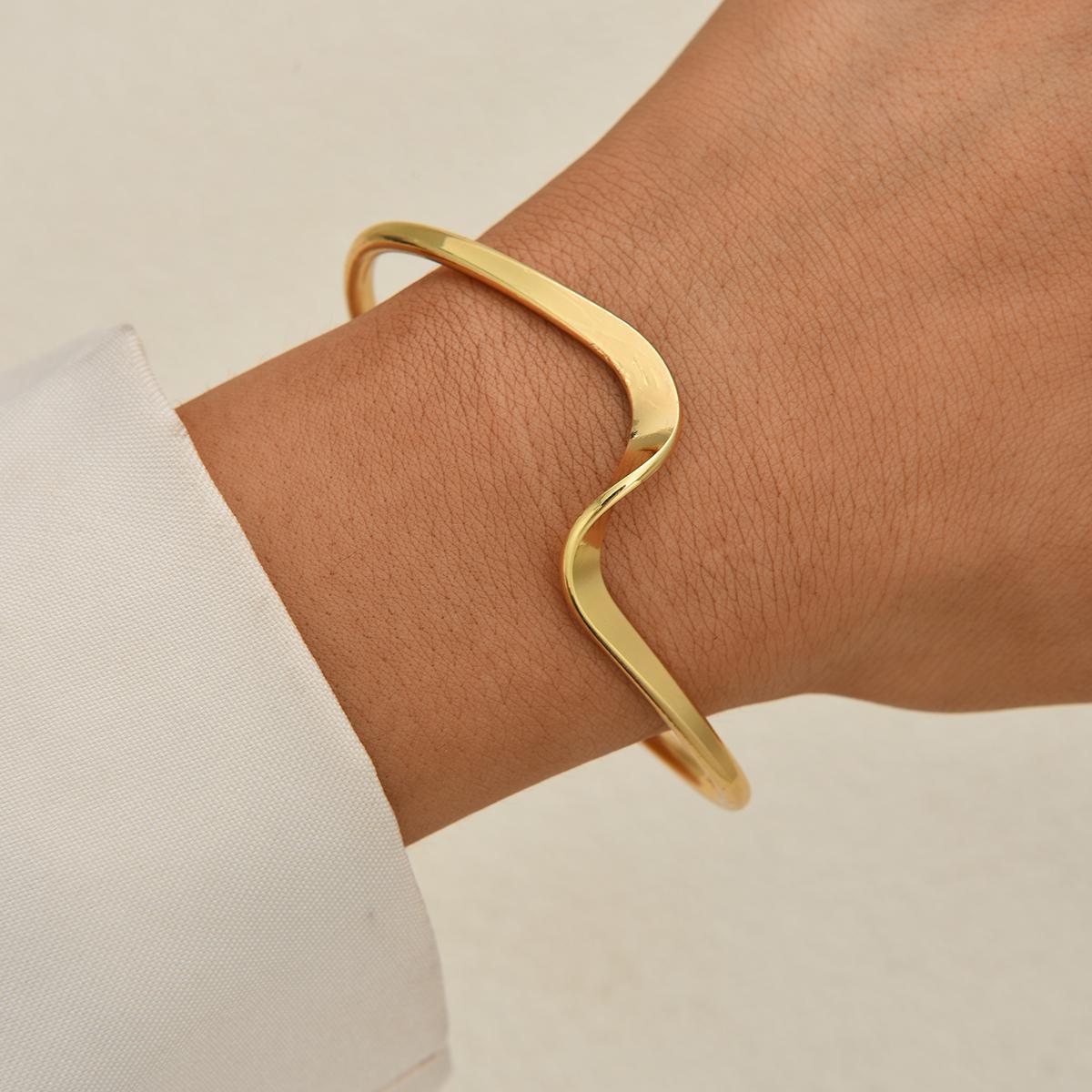 Wave Open Hand Bracelet