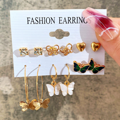 Conjunto de pendientes de cadena con forma de estrella y corazón retro 