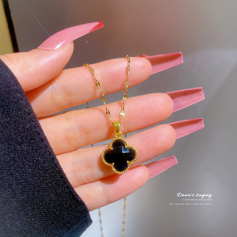 Titanium Steel Micro-Inlaid Gold Flower Clavicle Necklace