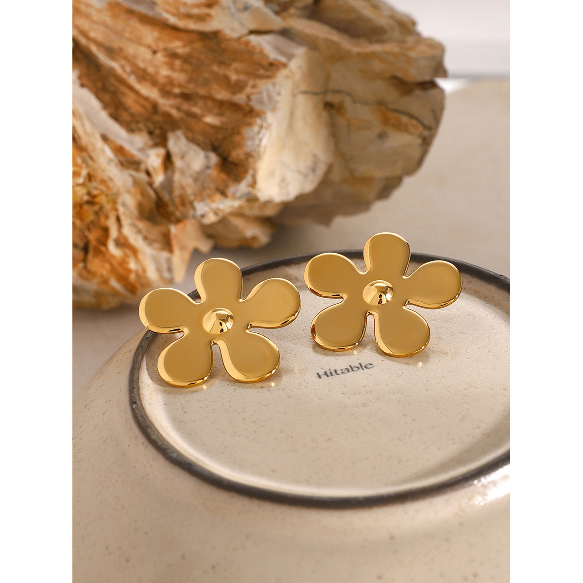 Glossy Flower Earrings