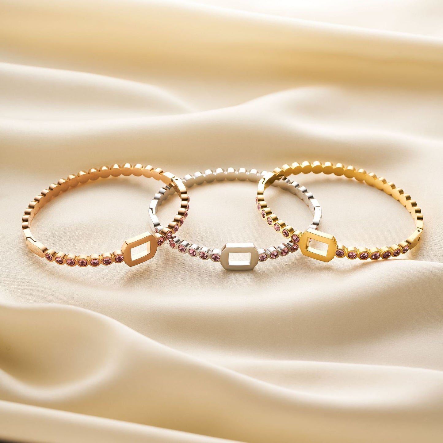 18K Gold Honeycomb Diamond Bracelet