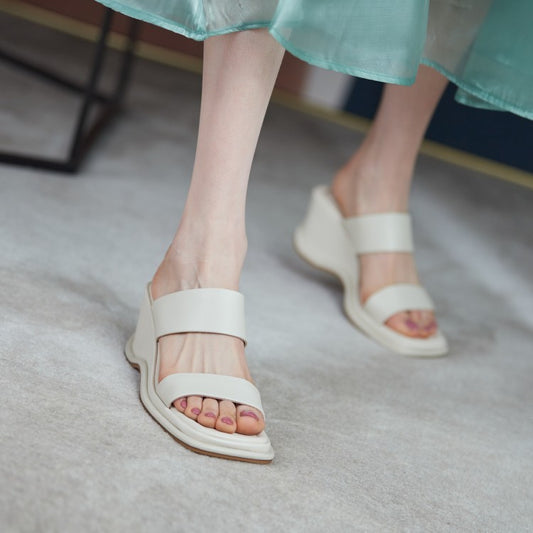 Platform muffin sandals