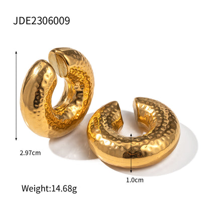Textured C-shaped ear clip jewelry